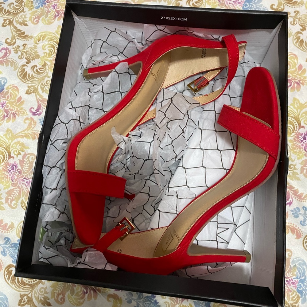 Red Heels Size 8